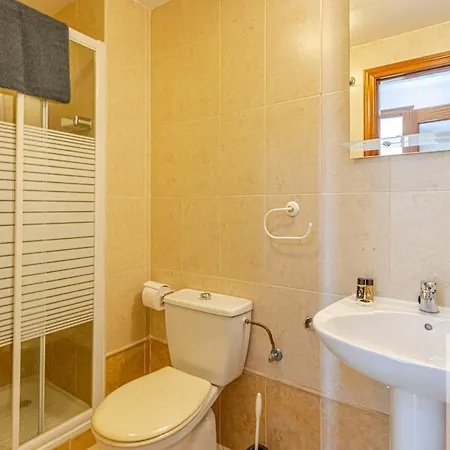Wonderful 2 Bdr With Pool And Private Parking Apartment Benalmadena