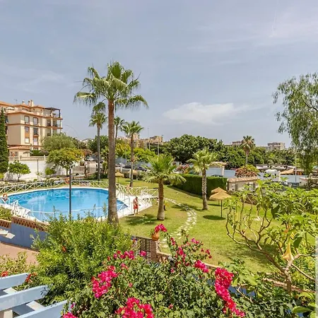 Wonderful 2 Bdr With Pool And Private Parking Benalmadena